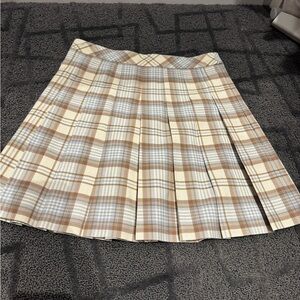 Aritzia Sunday Best A-Line Plaid Skirt in Cream and Brown